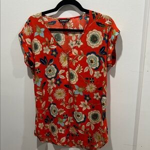 Express Orange Floral Short Sleeve Top